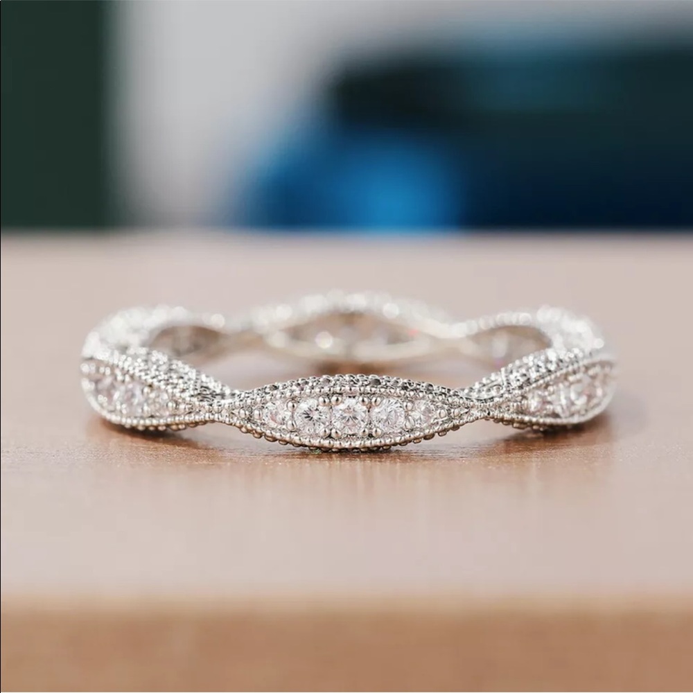 New .925 Silver White Sapphire Band Ring - Picture 2 of 7